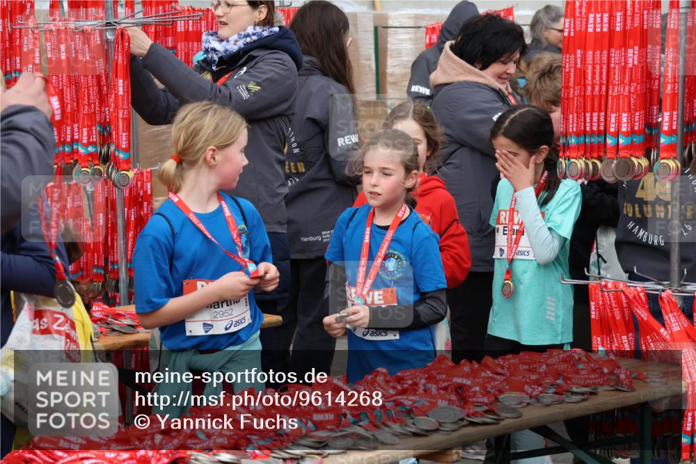 25.04.2026 - Das Zehntel Yannick Fuchs http://msf.ph/oto/9614268 25.04.2026 09:03:39 Allgemein zum Event 2026, 20, 9202149, 2026, 2016, 2026, 2, 2026, 2952, 92021, 2026, 2026, 1202, 2026, 2026, 2026, 2026, 2026, 2026, 12026, 2026, 2026, 2028 meine-sportfotos.de