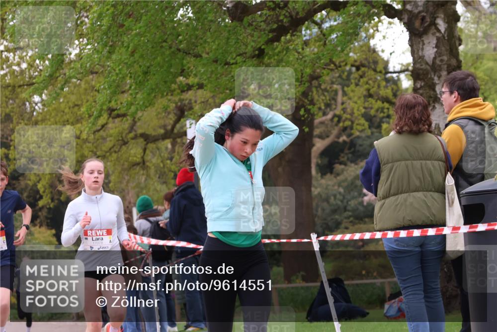 25.04.2026 - Das Zehntel Zöllner http://msf.ph/oto/9614551 25.04.2026 13:38:56 Laufen 17078 meine-sportfotos.de