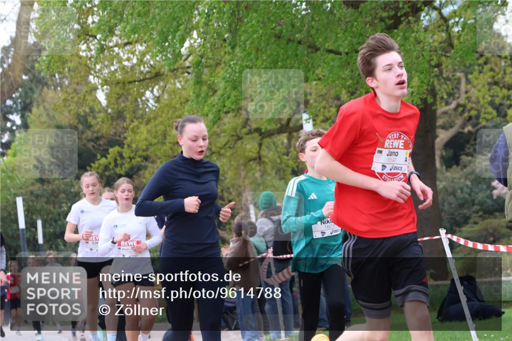 25.04.2026 - Das Zehntel Zöllner http://msf.ph/oto/9614788 25.04.2026 13:39:01 Laufen 18274, 15147 meine-sportfotos.de