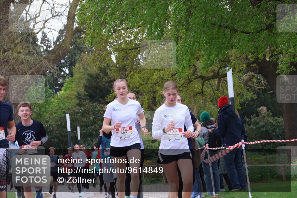 25.04.2026 - Das Zehntel Zöllner http://msf.ph/oto/9614849 25.04.2026 13:39:03 Laufen 17081, 17080 meine-sportfotos.de