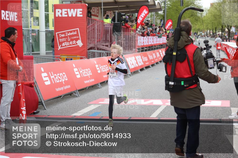 25.04.2026 - Das Zehntel Strokosch-Dieckow http://msf.ph/oto/9614933 25.04.2026 08:46:52 Ziel 2328, 3081 meine-sportfotos.de