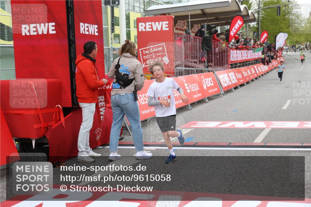 25.04.2026 - Das Zehntel Strokosch-Dieckow http://msf.ph/oto/9615058 25.04.2026 08:47:06 Ziel  meine-sportfotos.de