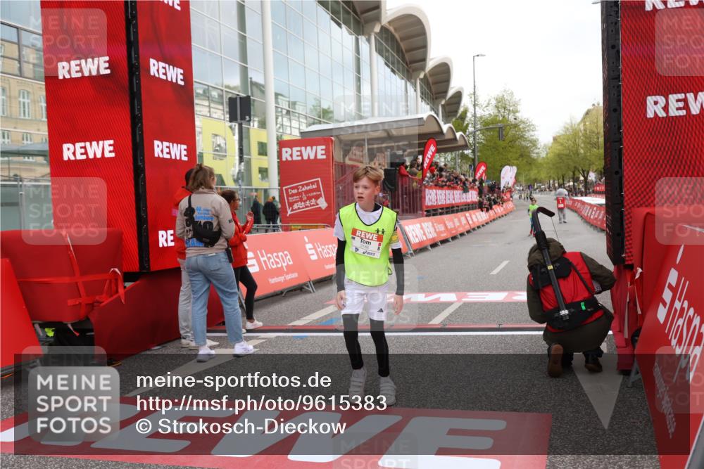 25.04.2026 - Das Zehntel Strokosch-Dieckow http://msf.ph/oto/9615383 25.04.2026 08:47:28 Ziel 3188, 3339, 3997 meine-sportfotos.de