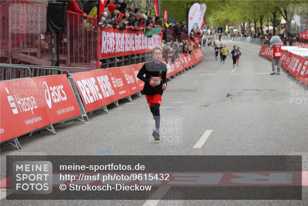 25.04.2026 - Das Zehntel Strokosch-Dieckow http://msf.ph/oto/9615432 25.04.2026 08:47:42 Ziel  meine-sportfotos.de