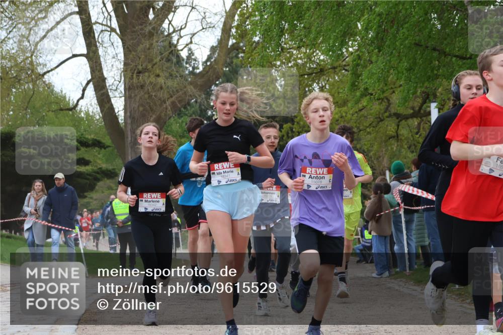 25.04.2026 - Das Zehntel Zöllner http://msf.ph/oto/9615529 25.04.2026 13:39:18 Laufen 18342, 18341, 18224, 15078, 165 meine-sportfotos.de