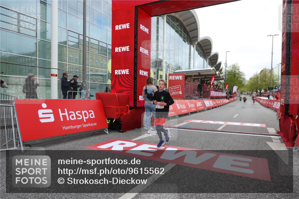 25.04.2026 - Das Zehntel Strokosch-Dieckow http://msf.ph/oto/9615562 25.04.2026 08:47:45 Ziel  meine-sportfotos.de