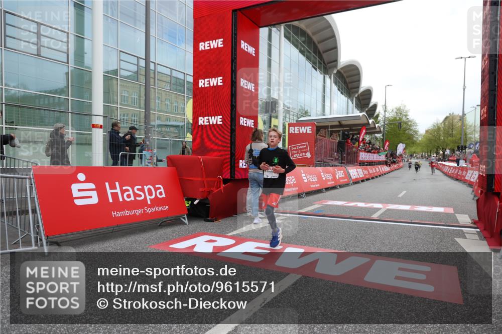 25.04.2026 - Das Zehntel Strokosch-Dieckow http://msf.ph/oto/9615571 25.04.2026 08:47:45 Ziel  meine-sportfotos.de