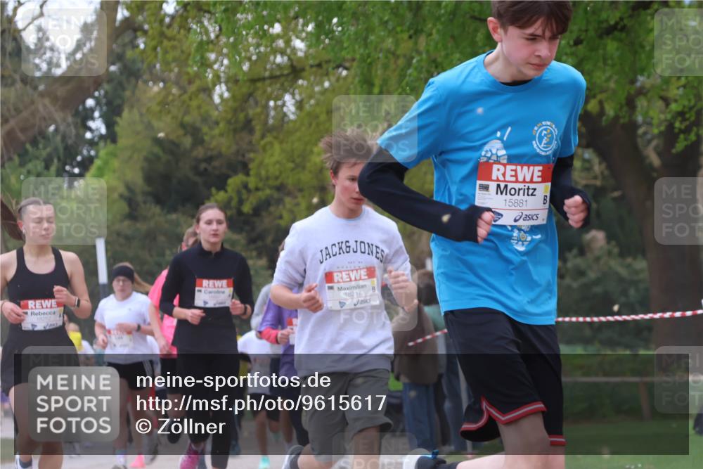 25.04.2026 - Das Zehntel Zöllner http://msf.ph/oto/9615617 25.04.2026 13:39:20 Laufen 18252, 18217, 15881 meine-sportfotos.de