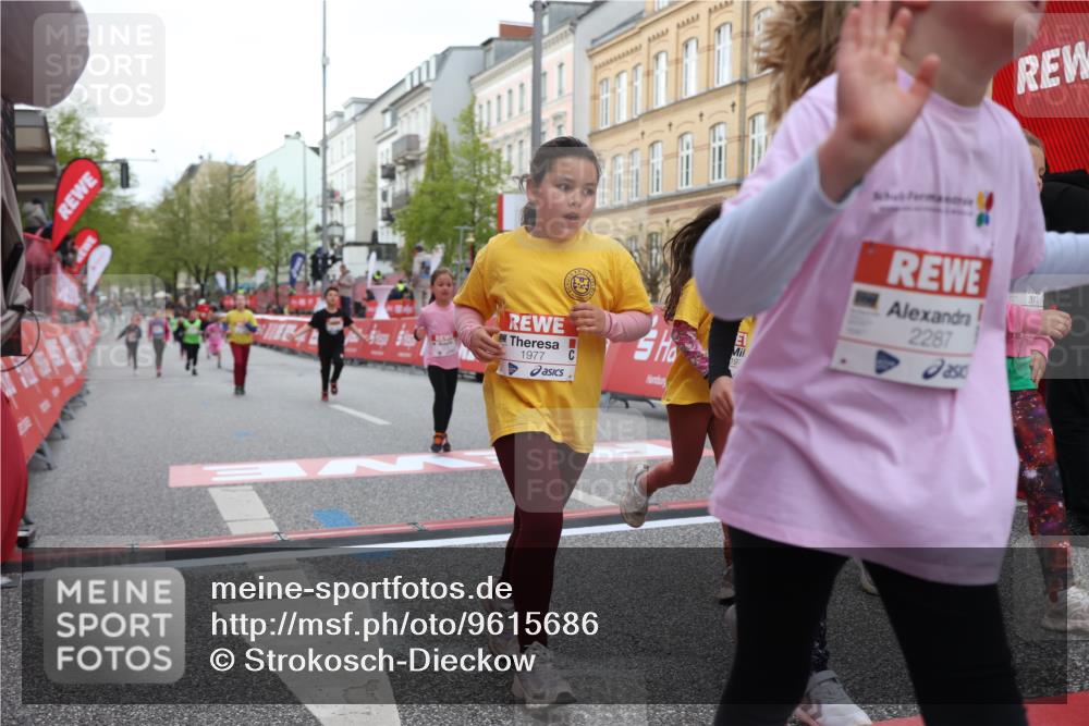 25.04.2026 - Das Zehntel Strokosch-Dieckow http://msf.ph/oto/9615686 25.04.2026 09:07:49 Ziel 1272, 1347, 1498, 1954, 1976, 1977, 2272, 2287, 3761, 3775, 3910 meine-sportfotos.de