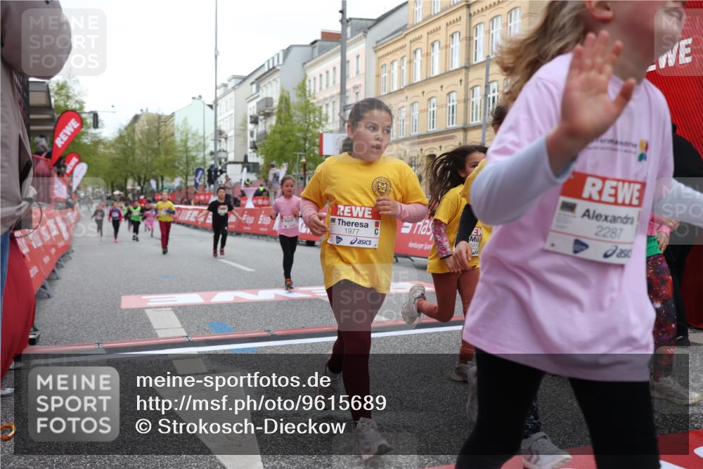 25.04.2026 - Das Zehntel Strokosch-Dieckow http://msf.ph/oto/9615689 25.04.2026 09:07:49 Ziel 1272, 1347, 1498, 1954, 1976, 1977, 2272, 2287, 3761, 3775, 3910 meine-sportfotos.de