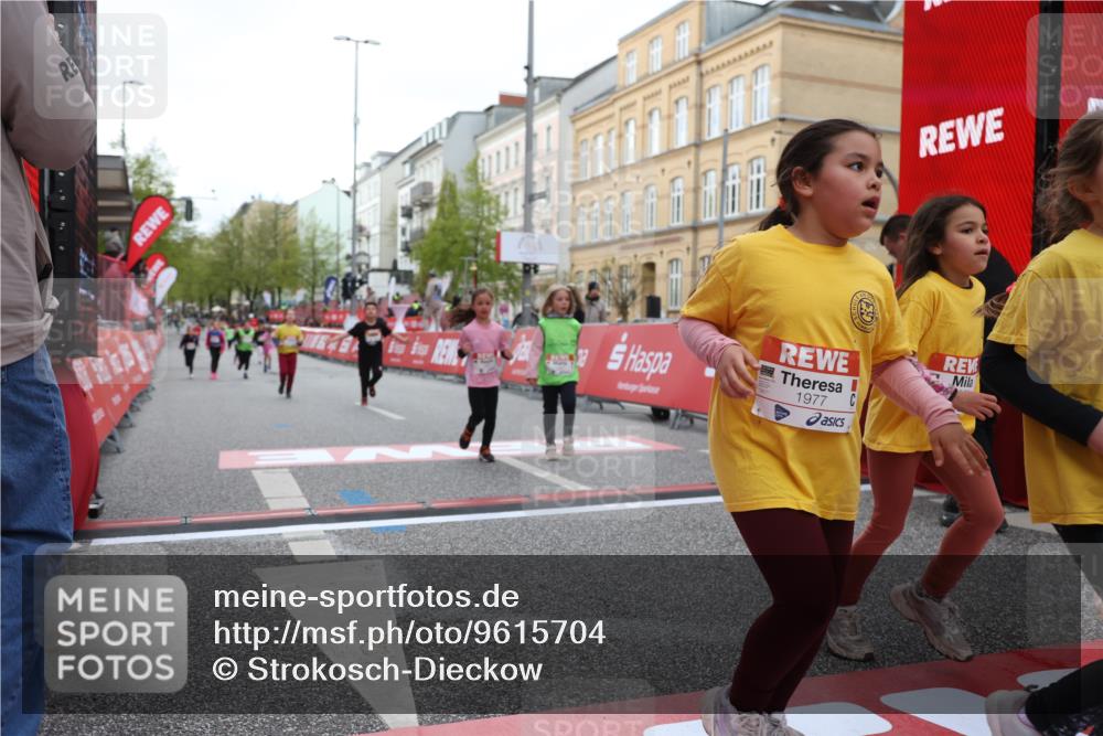 25.04.2026 - Das Zehntel Strokosch-Dieckow http://msf.ph/oto/9615704 25.04.2026 09:07:50 Ziel 1272, 1347, 1442, 1498, 1954, 1976, 1977, 2272, 2287, 3761, 3775, 3910 meine-sportfotos.de