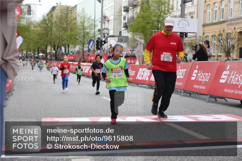 25.04.2026 - Das Zehntel Strokosch-Dieckow http://msf.ph/oto/9615808 25.04.2026 09:08:03 Ziel 1077, 1087, 1236, 1413, 2573, 3129 meine-sportfotos.de