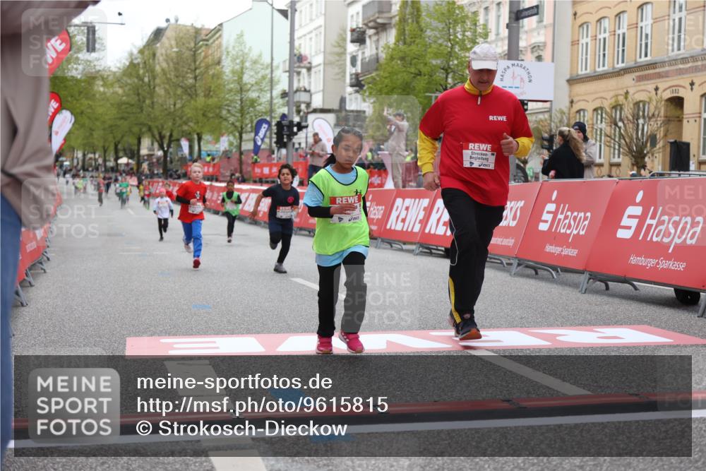 25.04.2026 - Das Zehntel Strokosch-Dieckow http://msf.ph/oto/9615815 25.04.2026 09:08:04 Ziel 1077, 1087, 1413, 2573, 3008, 3129 meine-sportfotos.de