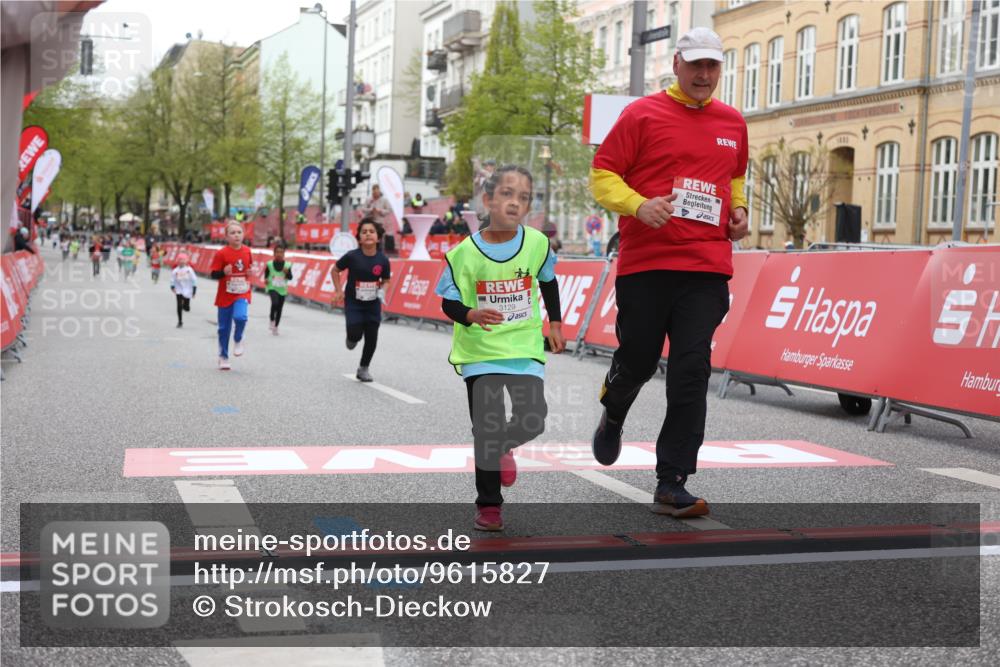 25.04.2026 - Das Zehntel Strokosch-Dieckow http://msf.ph/oto/9615827 25.04.2026 09:08:04 Ziel 1077, 1087, 1413, 2573, 3008, 3129 meine-sportfotos.de