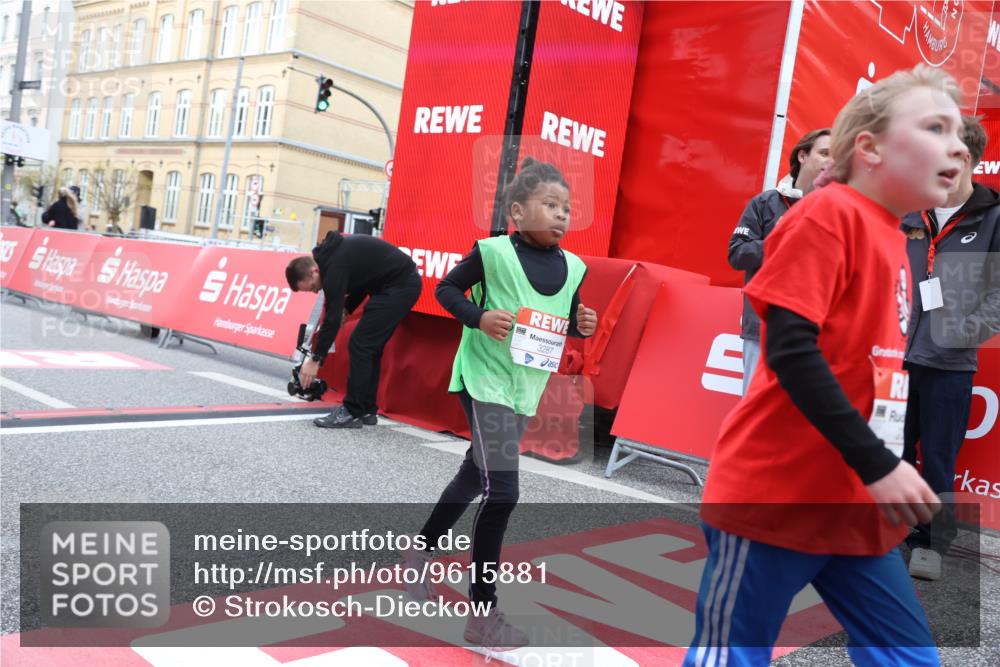 25.04.2026 - Das Zehntel Strokosch-Dieckow http://msf.ph/oto/9615881 25.04.2026 09:08:10 Ziel 2558, 3008, 3129, 3287, 3684 meine-sportfotos.de
