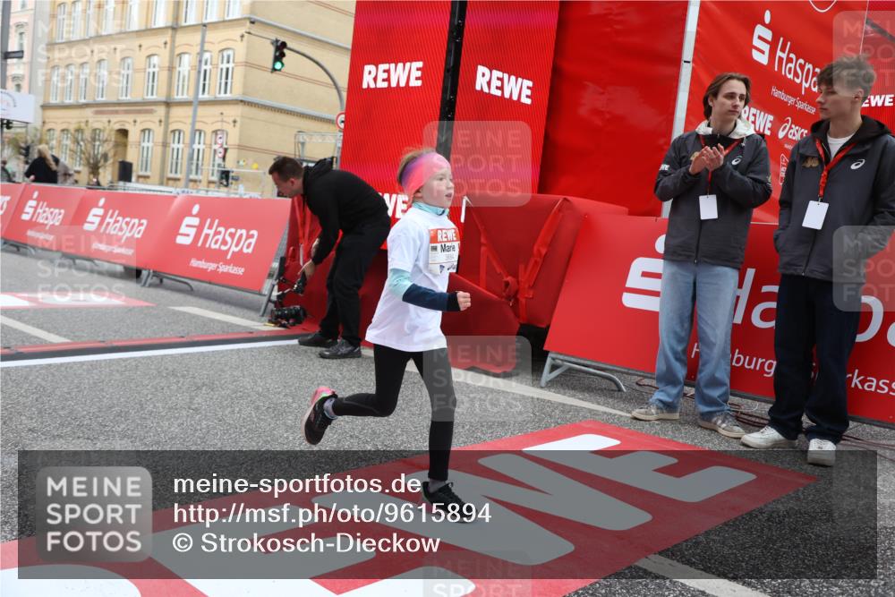 25.04.2026 - Das Zehntel Strokosch-Dieckow http://msf.ph/oto/9615894 25.04.2026 09:08:12 Ziel 2558, 3008, 3287, 3684 meine-sportfotos.de