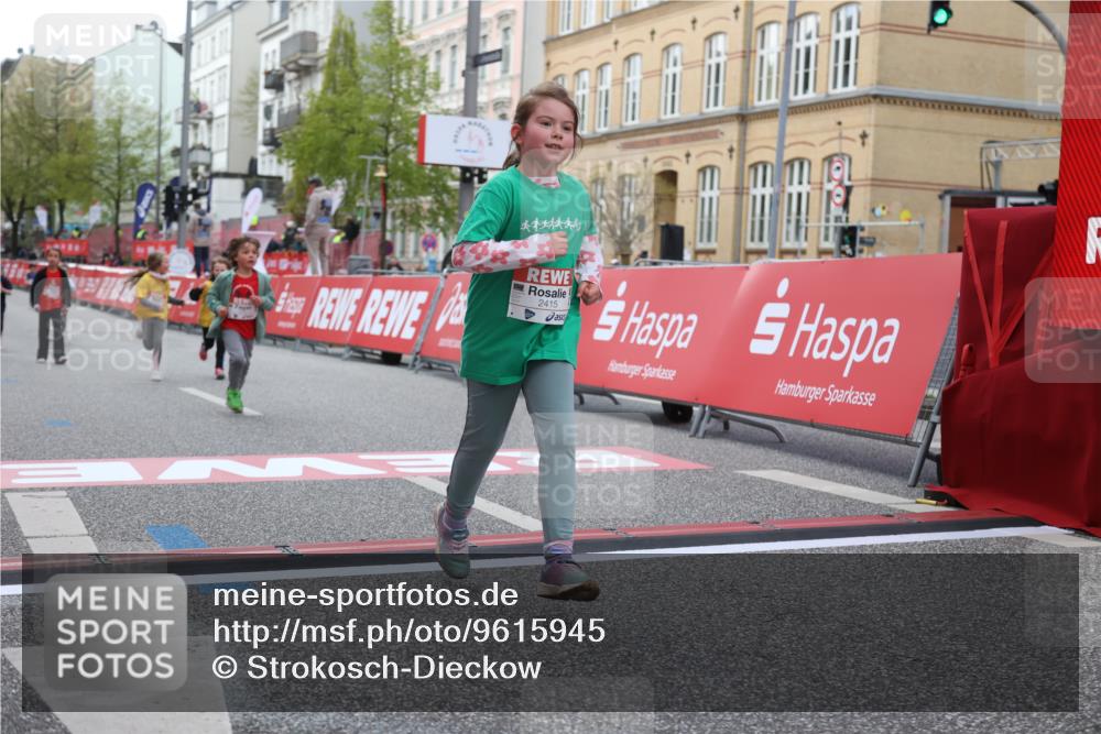 25.04.2026 - Das Zehntel Strokosch-Dieckow http://msf.ph/oto/9615945 25.04.2026 09:08:20 Ziel 1978, 1984, 2191, 2206, 2415 meine-sportfotos.de