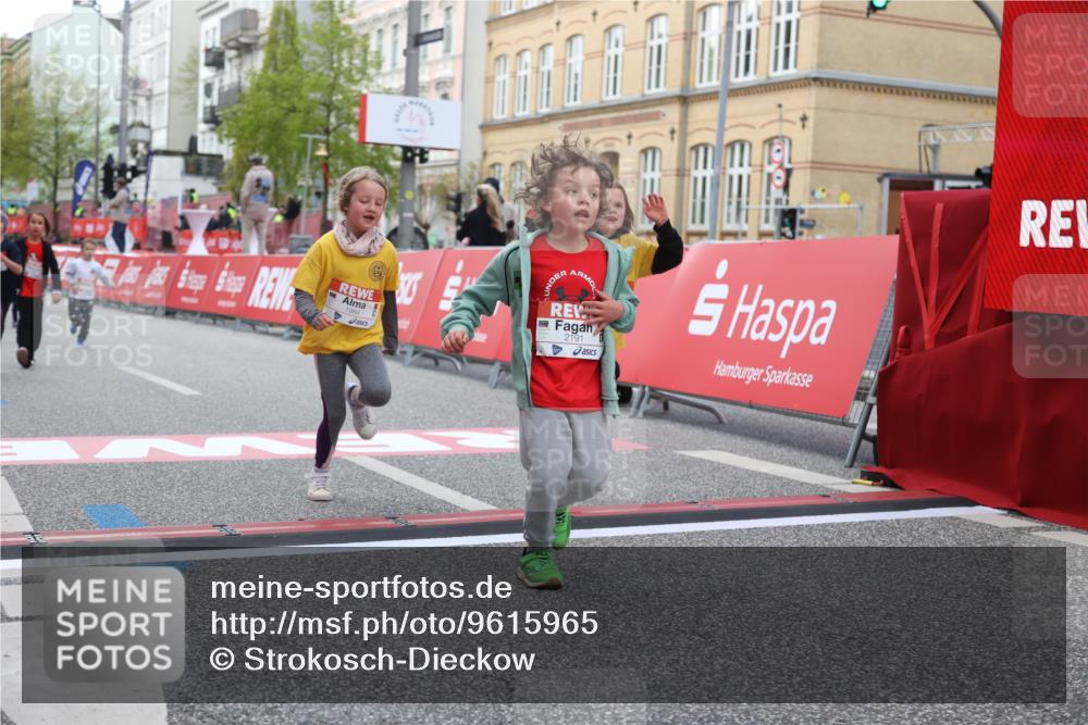 25.04.2026 - Das Zehntel Strokosch-Dieckow http://msf.ph/oto/9615965 25.04.2026 09:08:23 Ziel 1978, 1984, 2191, 2206, 2415, 3006, 3033 meine-sportfotos.de