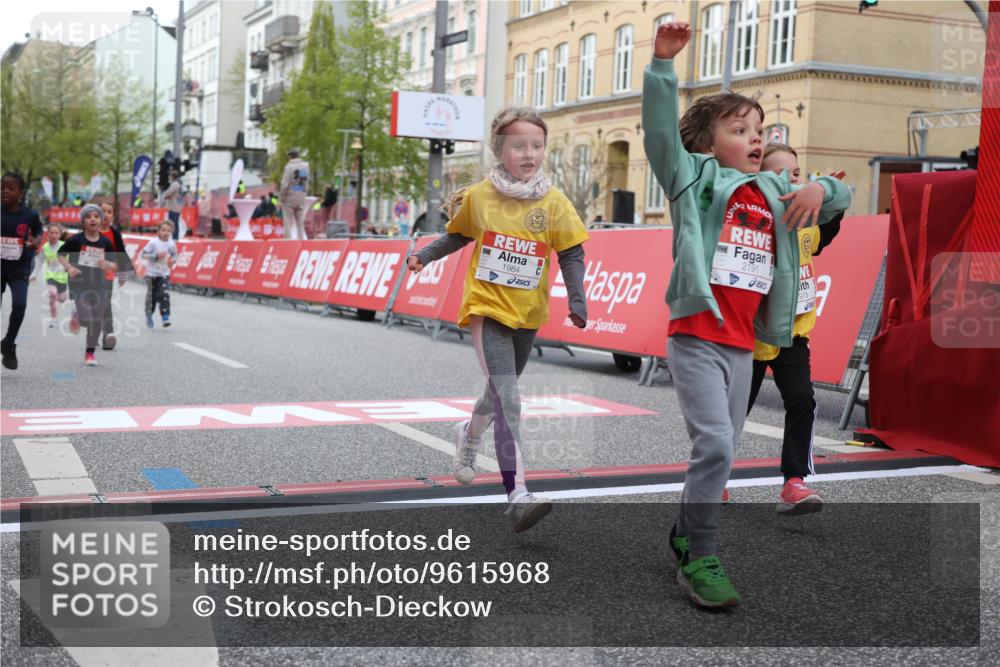 25.04.2026 - Das Zehntel Strokosch-Dieckow http://msf.ph/oto/9615968 25.04.2026 09:08:23 Ziel 1978, 1984, 2191, 2206, 2415, 3006, 3033 meine-sportfotos.de