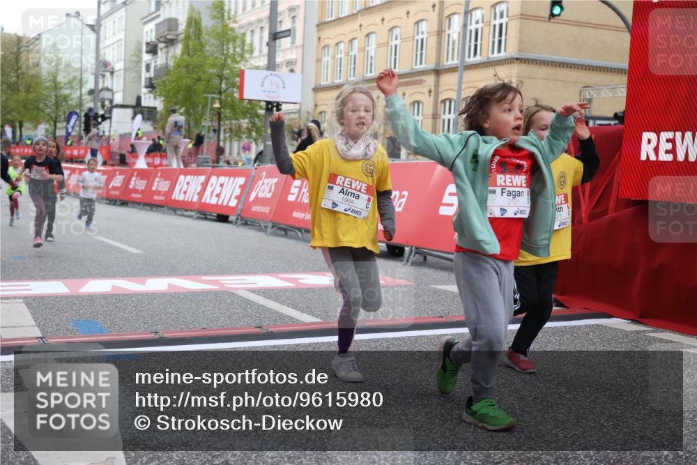 25.04.2026 - Das Zehntel Strokosch-Dieckow http://msf.ph/oto/9615980 25.04.2026 09:08:23 Ziel 1978, 1984, 2191, 2206, 2415, 3006, 3033 meine-sportfotos.de