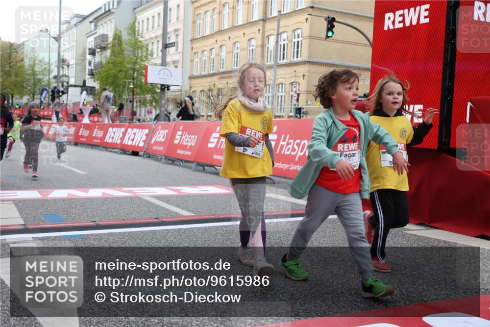 25.04.2026 - Das Zehntel Strokosch-Dieckow http://msf.ph/oto/9615986 25.04.2026 09:08:24 Ziel 1978, 1984, 2191, 2206, 2415, 3006, 3033 meine-sportfotos.de