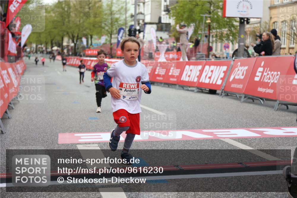 25.04.2026 - Das Zehntel Strokosch-Dieckow http://msf.ph/oto/9616230 25.04.2026 09:08:56 Ziel 1060, 1065, 1855, 2689, 2692, 2697, 2699, 2837, 3497 meine-sportfotos.de