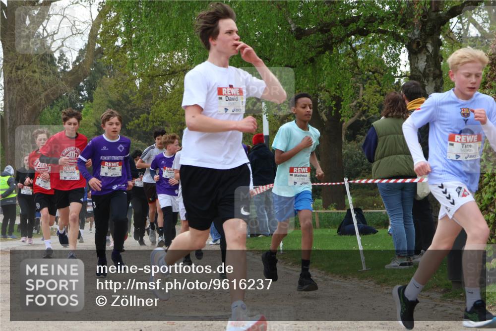 25.04.2026 - Das Zehntel Zöllner http://msf.ph/oto/9616237 25.04.2026 13:39:38 Laufen 16067, 17163, 16062 meine-sportfotos.de