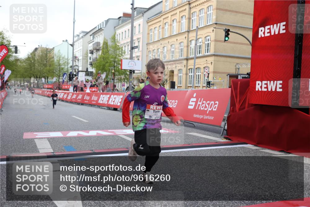 25.04.2026 - Das Zehntel Strokosch-Dieckow http://msf.ph/oto/9616260 25.04.2026 09:08:59 Ziel 1921, 2692, 2697, 2837 meine-sportfotos.de