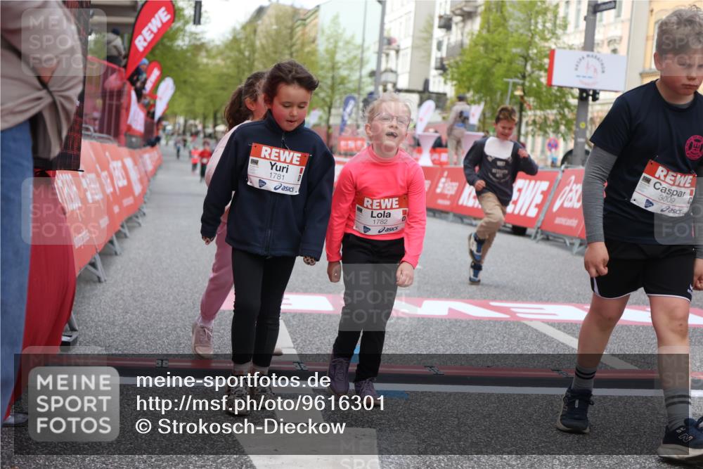 25.04.2026 - Das Zehntel Strokosch-Dieckow http://msf.ph/oto/9616301 25.04.2026 09:09:32 Ziel 1371, 1781, 1782, 2189, 3009 meine-sportfotos.de