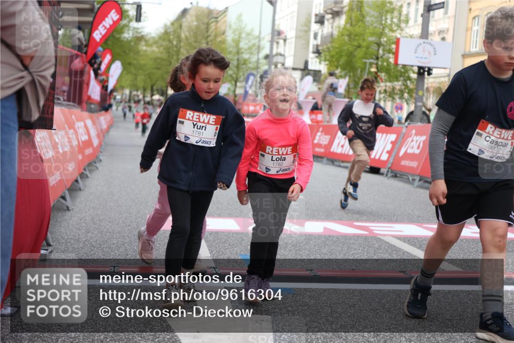 25.04.2026 - Das Zehntel Strokosch-Dieckow http://msf.ph/oto/9616304 25.04.2026 09:09:32 Ziel 1371, 1781, 1782, 2189, 3009 meine-sportfotos.de