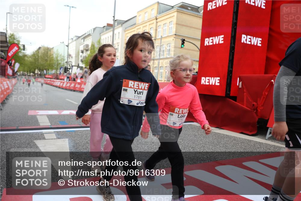 25.04.2026 - Das Zehntel Strokosch-Dieckow http://msf.ph/oto/9616309 25.04.2026 09:09:33 Ziel 1371, 1781, 1782, 2189, 3009 meine-sportfotos.de