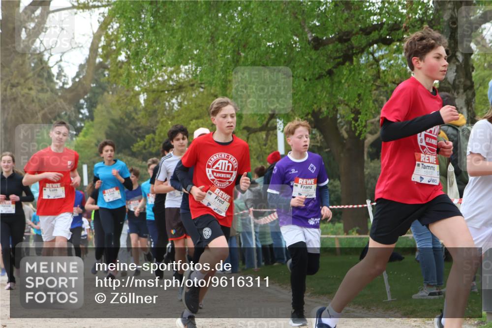 25.04.2026 - Das Zehntel Zöllner http://msf.ph/oto/9616311 25.04.2026 13:39:40 Laufen 15131, 17097, 8, 15131 meine-sportfotos.de