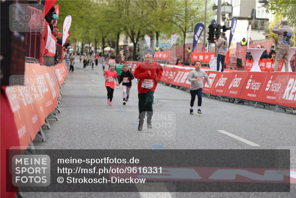 25.04.2026 - Das Zehntel Strokosch-Dieckow http://msf.ph/oto/9616331 25.04.2026 09:09:40 Ziel  meine-sportfotos.de