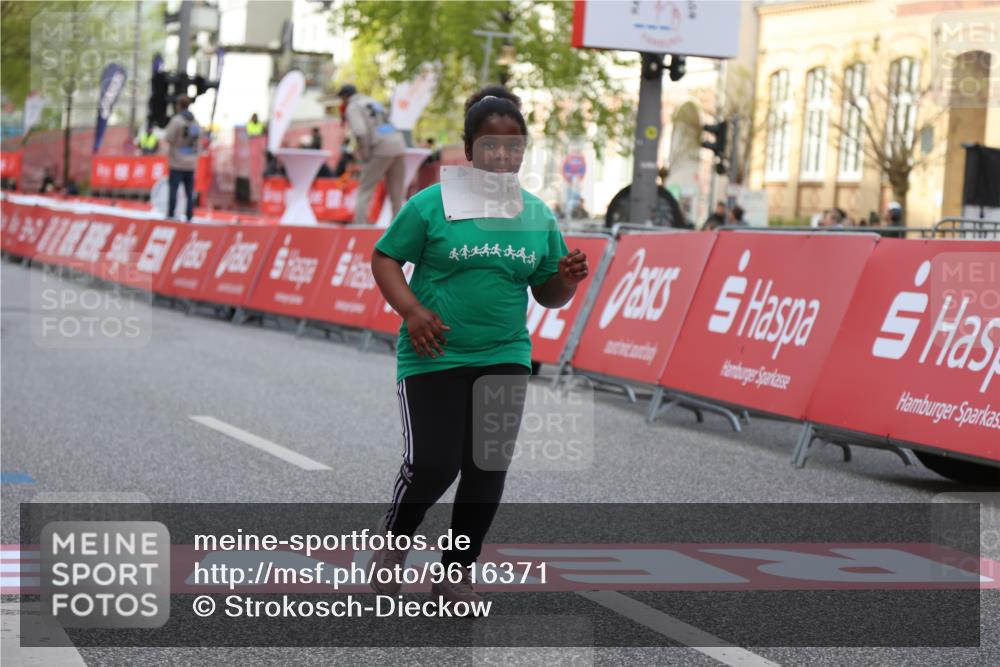 25.04.2026 - Das Zehntel Strokosch-Dieckow http://msf.ph/oto/9616371 25.04.2026 09:09:54 Ziel 2367 meine-sportfotos.de