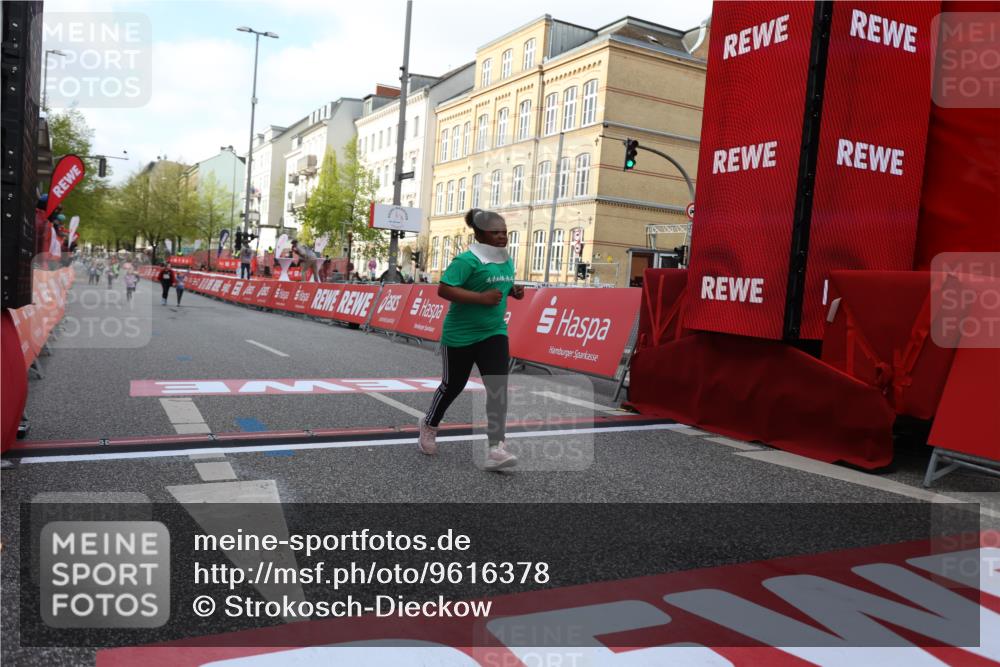 25.04.2026 - Das Zehntel Strokosch-Dieckow http://msf.ph/oto/9616378 25.04.2026 09:09:55 Ziel 2367 meine-sportfotos.de