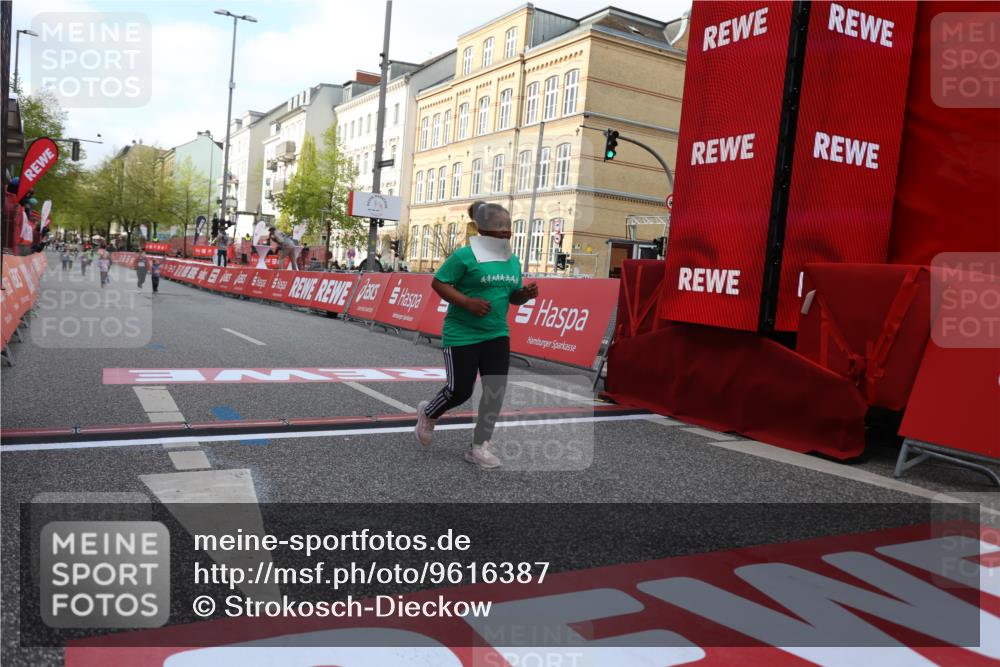 25.04.2026 - Das Zehntel Strokosch-Dieckow http://msf.ph/oto/9616387 25.04.2026 09:09:55 Ziel 2367 meine-sportfotos.de