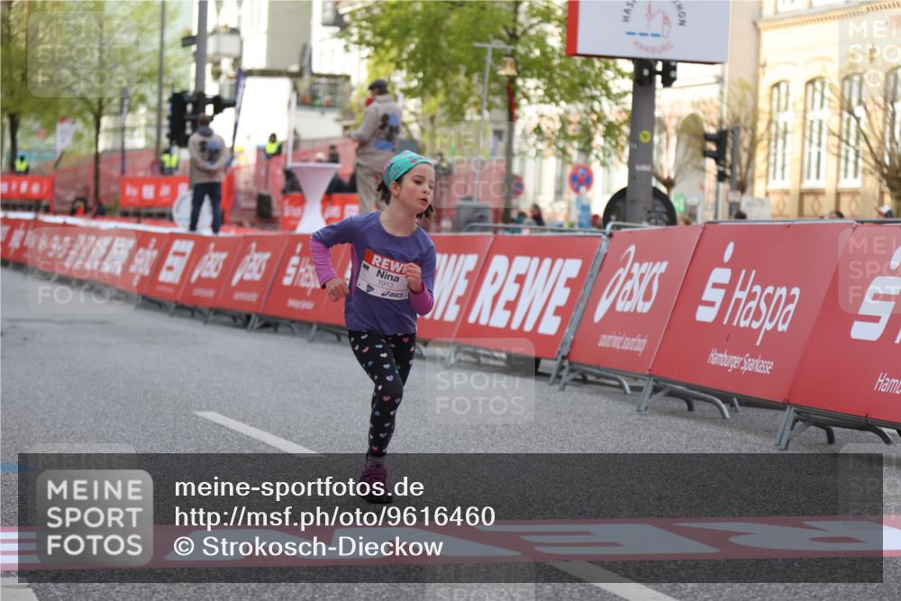 25.04.2026 - Das Zehntel Strokosch-Dieckow http://msf.ph/oto/9616460 25.04.2026 09:10:09 Ziel 1907, 1913, 1915, 2000, 2008 meine-sportfotos.de