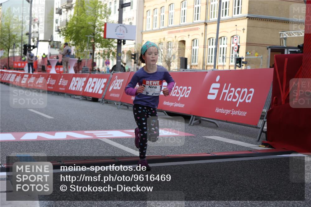 25.04.2026 - Das Zehntel Strokosch-Dieckow http://msf.ph/oto/9616469 25.04.2026 09:10:10 Ziel 1907, 1913, 1915, 2000, 2008 meine-sportfotos.de