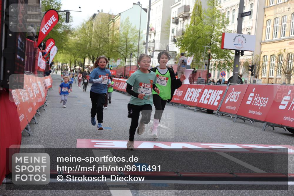 25.04.2026 - Das Zehntel Strokosch-Dieckow http://msf.ph/oto/9616491 25.04.2026 09:10:16 Ziel 1445, 1615, 1617, 1913 meine-sportfotos.de