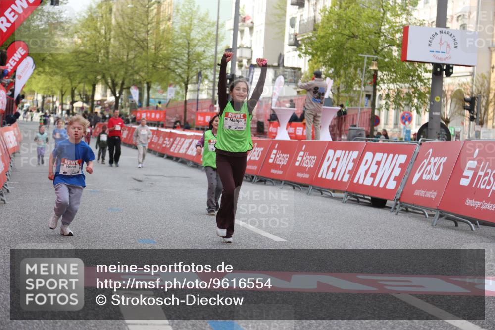 25.04.2026 - Das Zehntel Strokosch-Dieckow http://msf.ph/oto/9616554 25.04.2026 09:10:19 Ziel 1445, 1615, 1617, 2081 meine-sportfotos.de