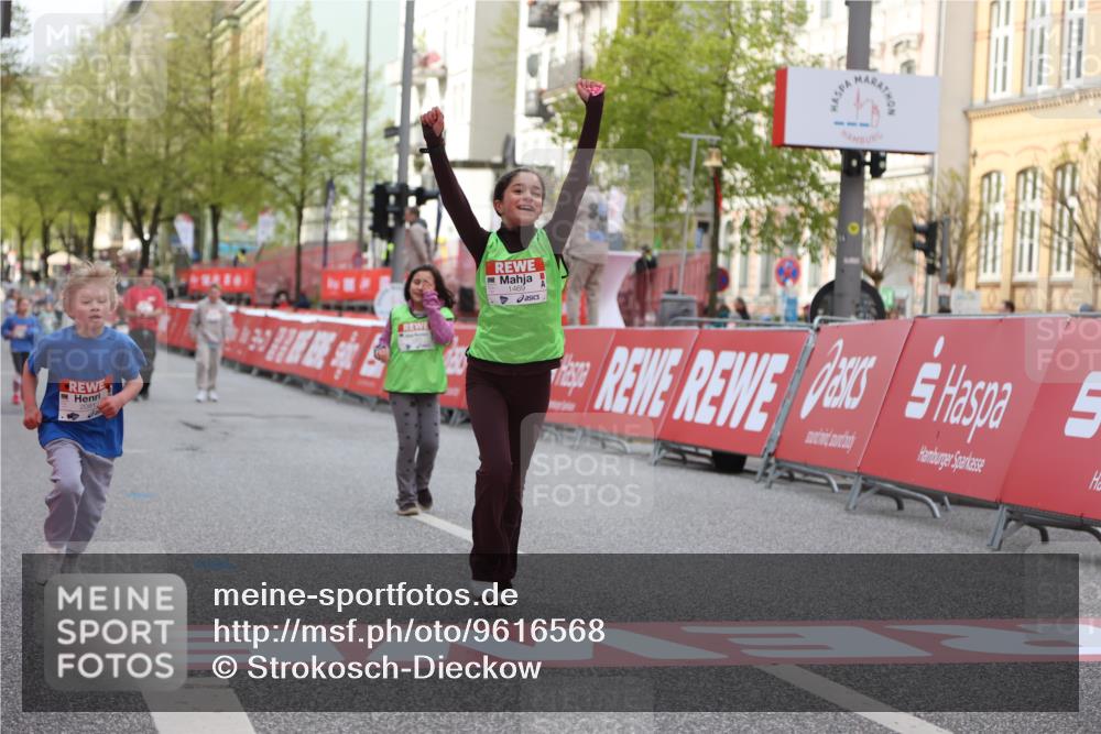 25.04.2026 - Das Zehntel Strokosch-Dieckow http://msf.ph/oto/9616568 25.04.2026 09:10:20 Ziel 1445, 1615, 1617, 2081 meine-sportfotos.de