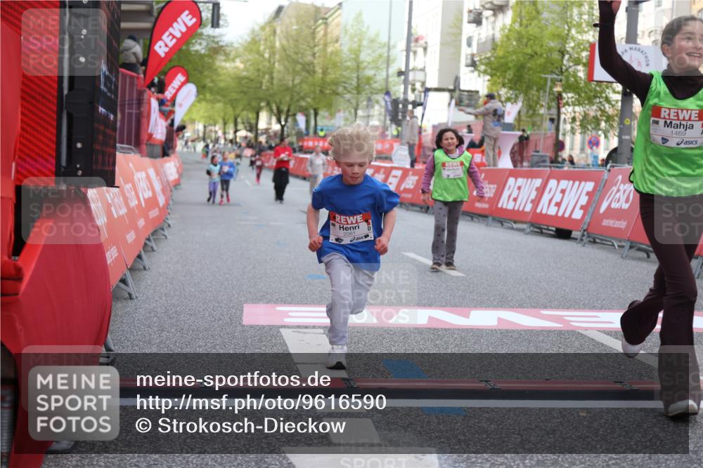 25.04.2026 - Das Zehntel Strokosch-Dieckow http://msf.ph/oto/9616590 25.04.2026 09:10:21 Ziel 1445, 1615, 1617, 2081 meine-sportfotos.de