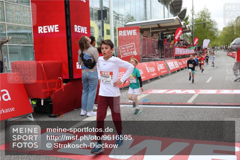 25.04.2026 - Das Zehntel Strokosch-Dieckow http://msf.ph/oto/9616595 25.04.2026 08:48:12 Ziel 1184, 1246, 2005, 2981, 3402 meine-sportfotos.de