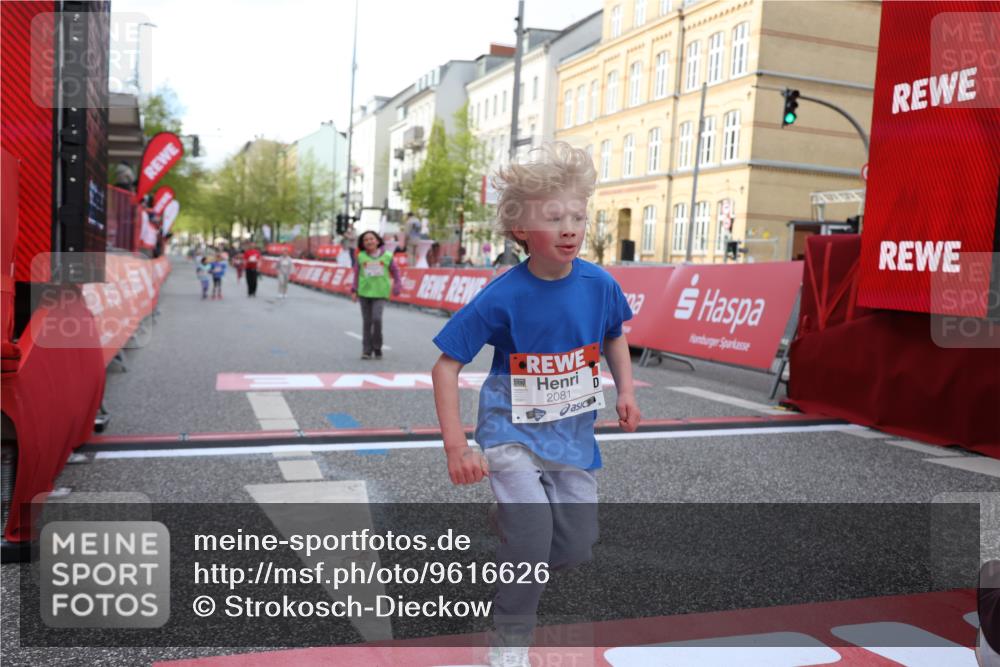 25.04.2026 - Das Zehntel Strokosch-Dieckow http://msf.ph/oto/9616626 25.04.2026 09:10:23 Ziel 1360, 1445, 1615, 1617, 2081 meine-sportfotos.de