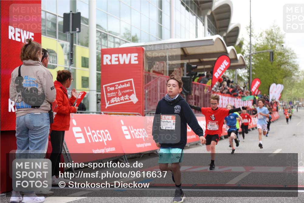25.04.2026 - Das Zehntel Strokosch-Dieckow http://msf.ph/oto/9616637 25.04.2026 08:48:14 Ziel 1184, 1223, 1246, 2005, 2981, 3402, 4022, 4024 meine-sportfotos.de