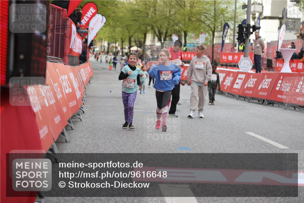 25.04.2026 - Das Zehntel Strokosch-Dieckow http://msf.ph/oto/9616648 25.04.2026 09:10:30 Ziel 1360, 1469 meine-sportfotos.de