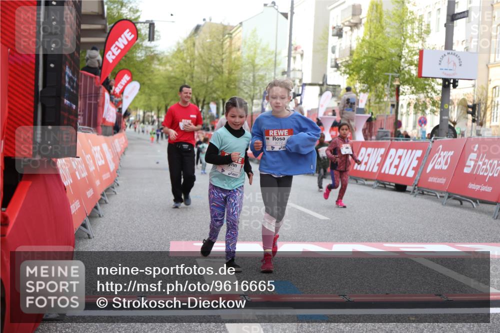 25.04.2026 - Das Zehntel Strokosch-Dieckow http://msf.ph/oto/9616665 25.04.2026 09:10:33 Ziel 1476, 3754, 3772 meine-sportfotos.de
