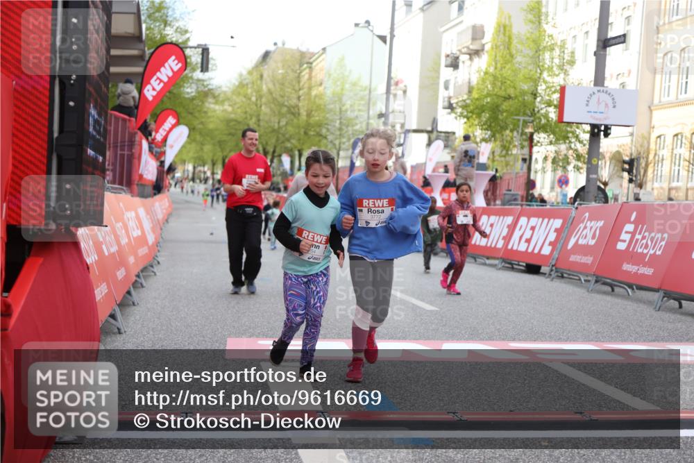 25.04.2026 - Das Zehntel Strokosch-Dieckow http://msf.ph/oto/9616669 25.04.2026 09:10:33 Ziel 1476, 3754, 3772 meine-sportfotos.de