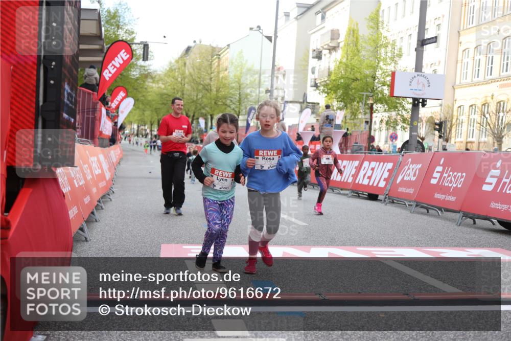 25.04.2026 - Das Zehntel Strokosch-Dieckow http://msf.ph/oto/9616672 25.04.2026 09:10:33 Ziel 1476, 3754, 3772 meine-sportfotos.de