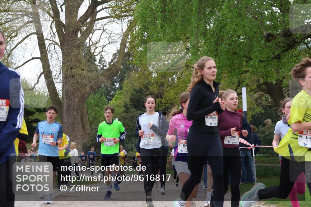 25.04.2026 - Das Zehntel Zöllner http://msf.ph/oto/9616817 25.04.2026 13:39:58 Laufen 16059, 178 meine-sportfotos.de